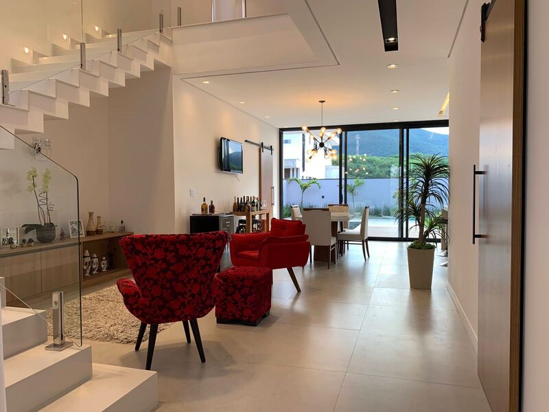 Imagem Casa de Condomínio com 4 Quartos à Venda, 265 m²em Jardim Novo Mundo - Jundiaí Imagem Casa de Condomínio com 4 Quartos à Venda, 265 m²em Jardim Novo Mundo - Jundiaí