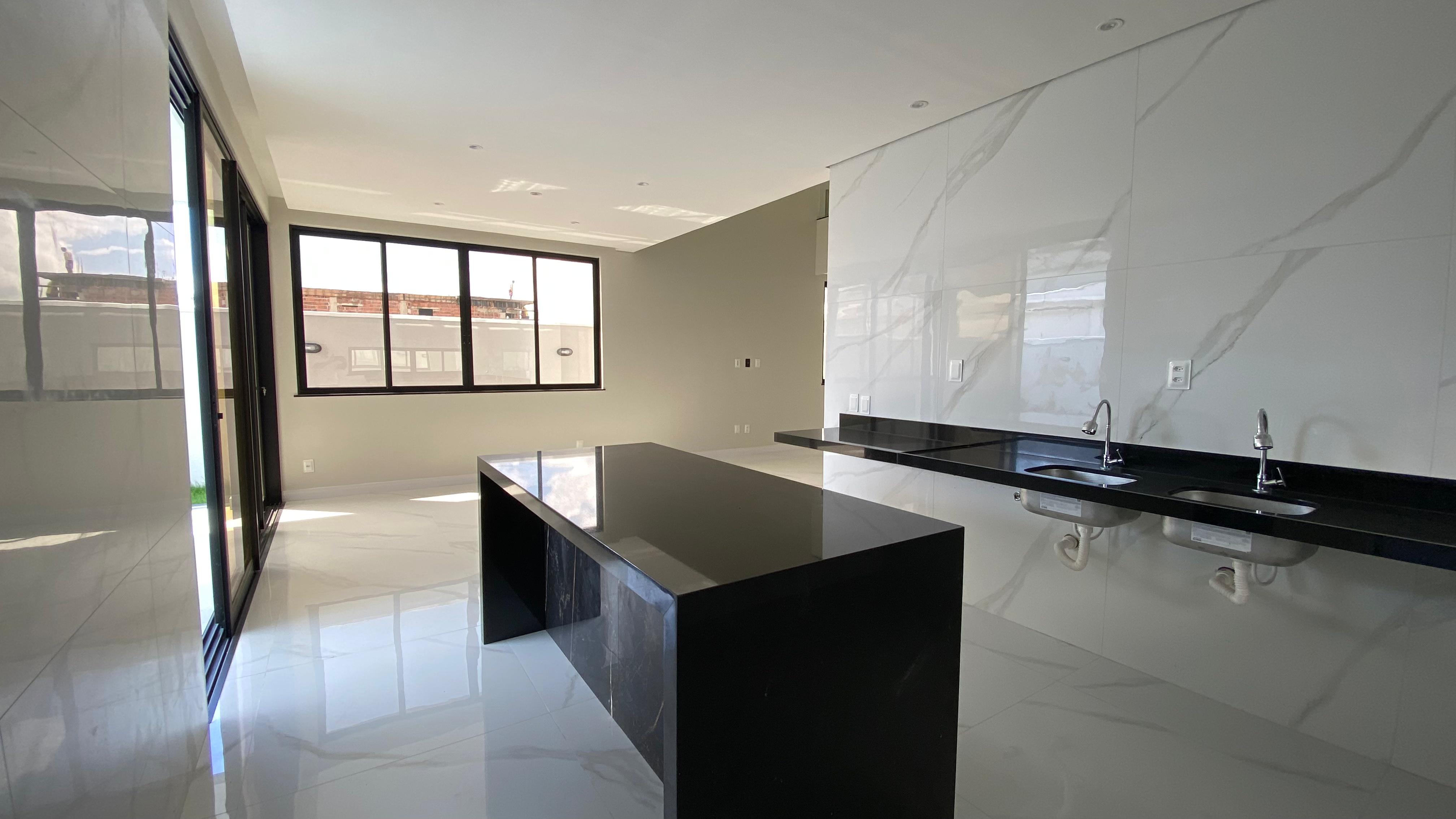 Imagem Casa de Condomínio com 4 Quartos à Venda, 241 m² em Cidade Alpha - Eusébio Imagem Casa de Condomínio com 4 Quartos à Venda, 241 m² em Cidade Alpha - Eusébio