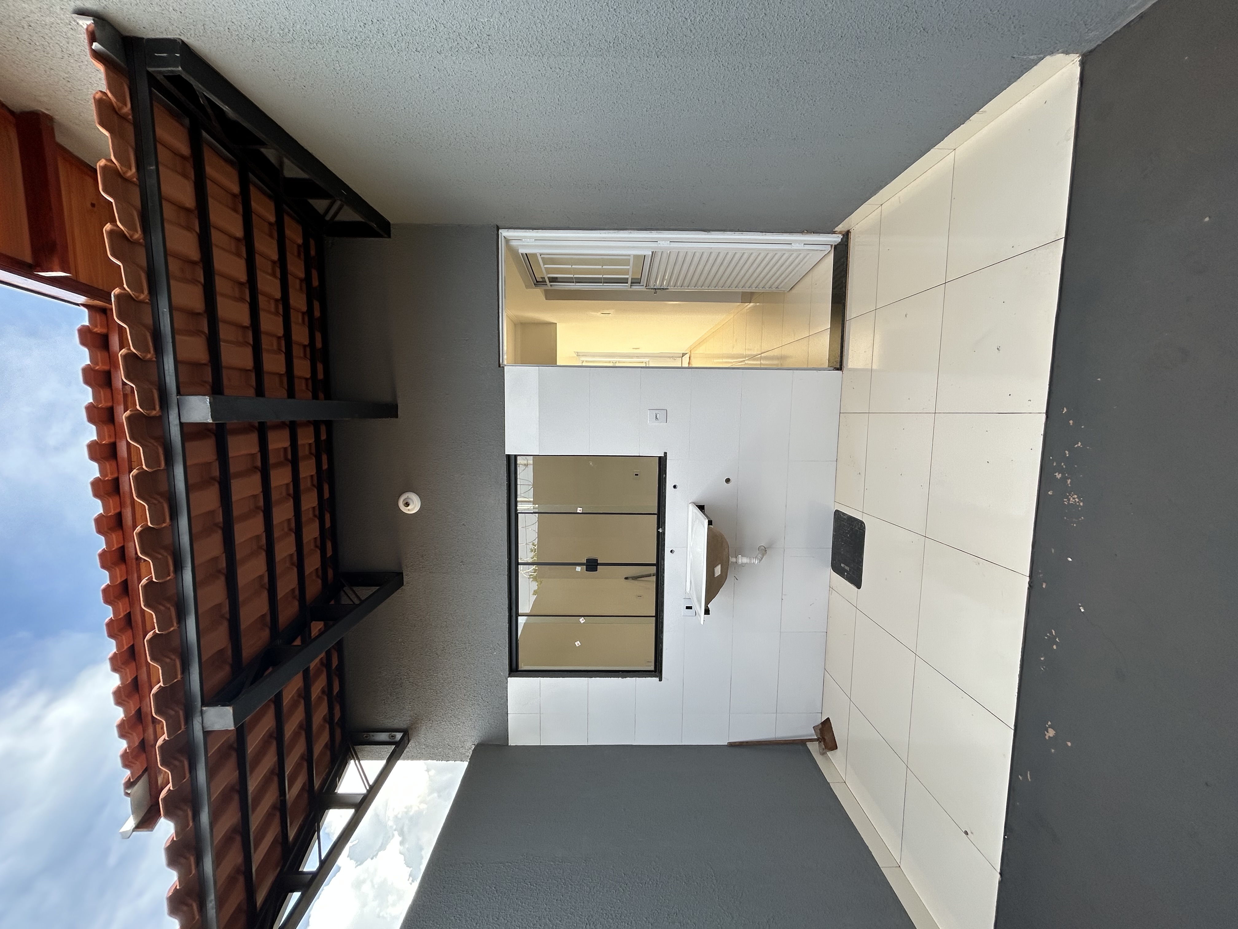 Imagem Casa com 2 Quartos à Venda, 57 m² em Vila Marcos Roberto - Campo Grande