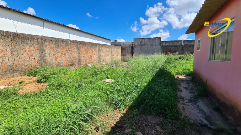Imagem Casa com 3 Quartos à Venda, 720 m² em Setor Habitacional Arniqueira (Águas Claras) - Brasília Imagem Casa com 3 Quartos à Venda, 720 m² em Setor Habitacional Arniqueira (Águas Claras) - Brasília