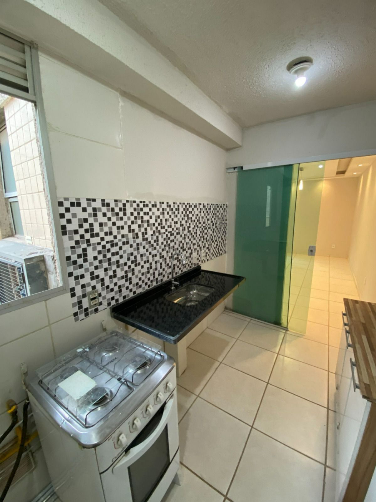 Imagem Apartamento com 2 Quartos à Venda, 47 m² em Santíssimo - Rio de Janeiro