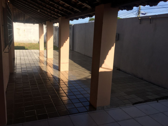 Imagem Casa com 3 Quartos para Alugar, 1 m² em COHAB Anil I - São Luís