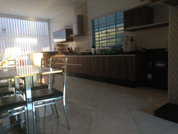 Imagem Sobrado com 3 Quartos à Venda, 240 m² em Vila Ema - São Paulo Imagem Sobrado com 3 Quartos à Venda, 240 m² em Vila Ema - São Paulo