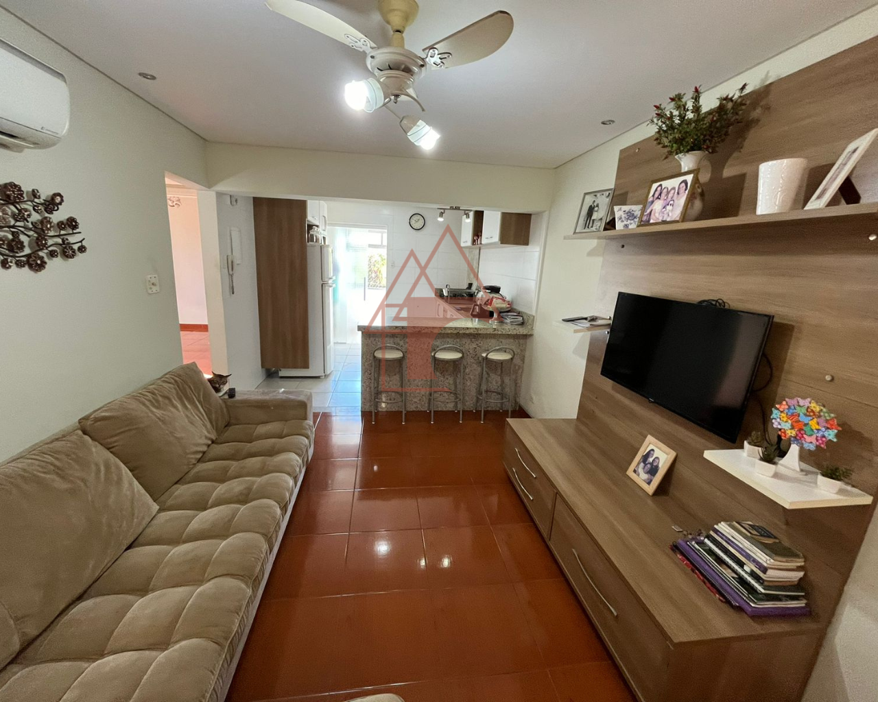 Apartamento com 2 Quartos à Venda, 57 m² em Jardim Independência - São Vicente