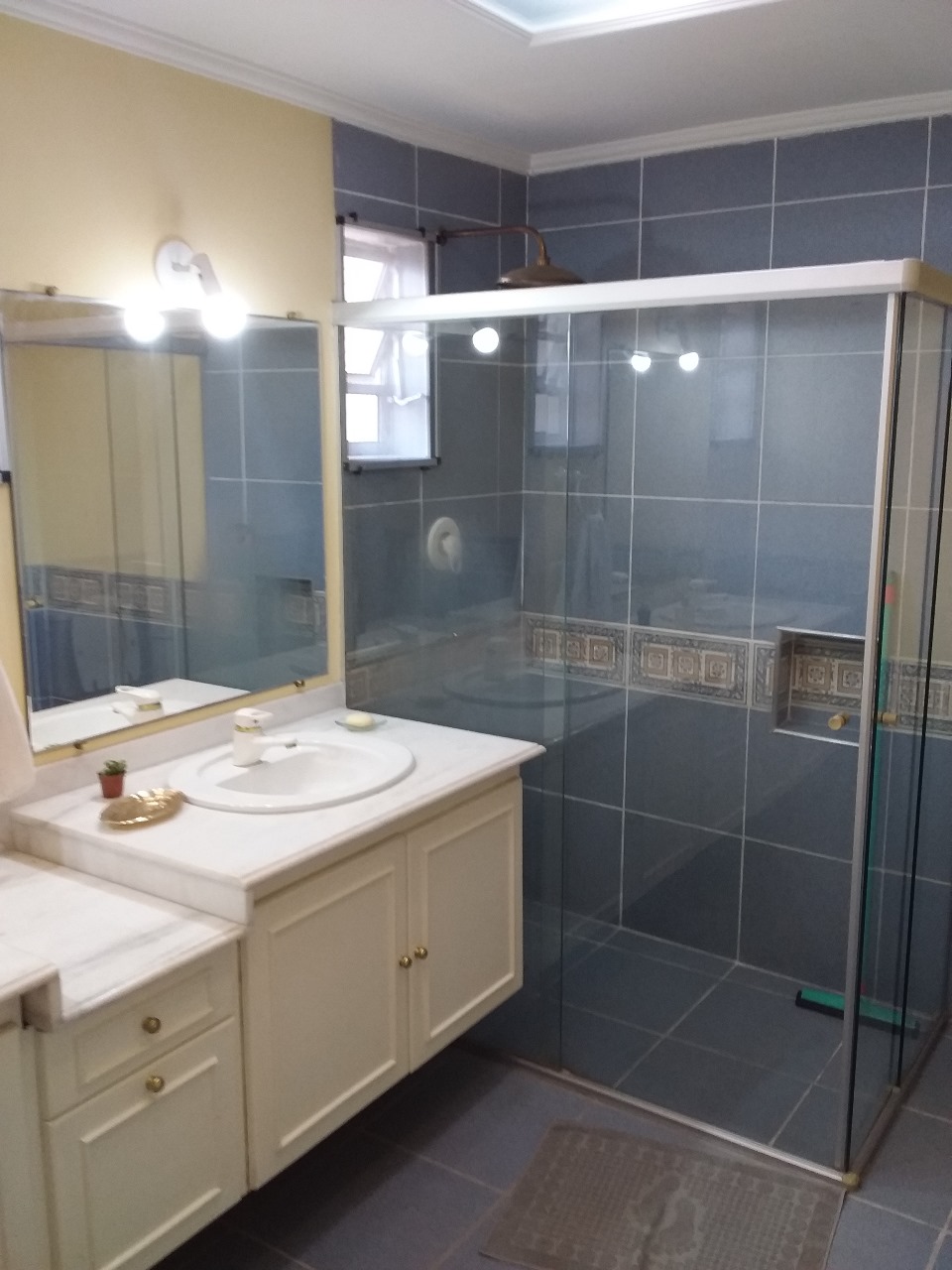 Imagem Sobrado com 3 Quartos à Venda, 217 m²em Jardim Umuarama - São Paulo
