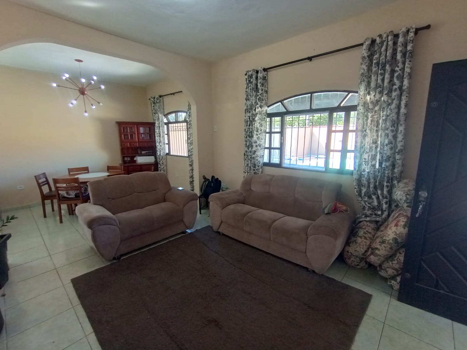Imagem Casa com 3 Quartos à Venda, 130 m²em Jardim Virgínia - Guarujá Imagem Casa com 3 Quartos à Venda, 130 m²em Jardim Virgínia - Guarujá