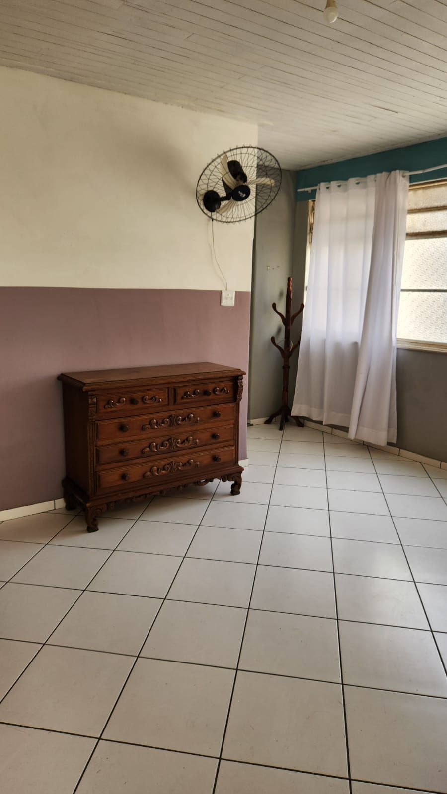 Imagem Casa com 5 Quartos à Venda, 298 m²em Santa Rosa - Niterói