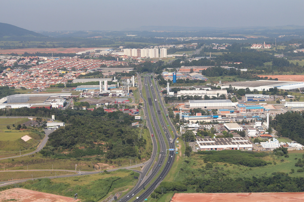 Imagem Terreno em Condomínio à Venda, 125 m²em Medeiros - Jundiaí