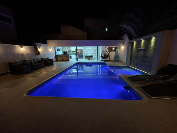 Imagem Casa com 3 Quartos à Venda, 340 m² em Camboinhas - Niterói