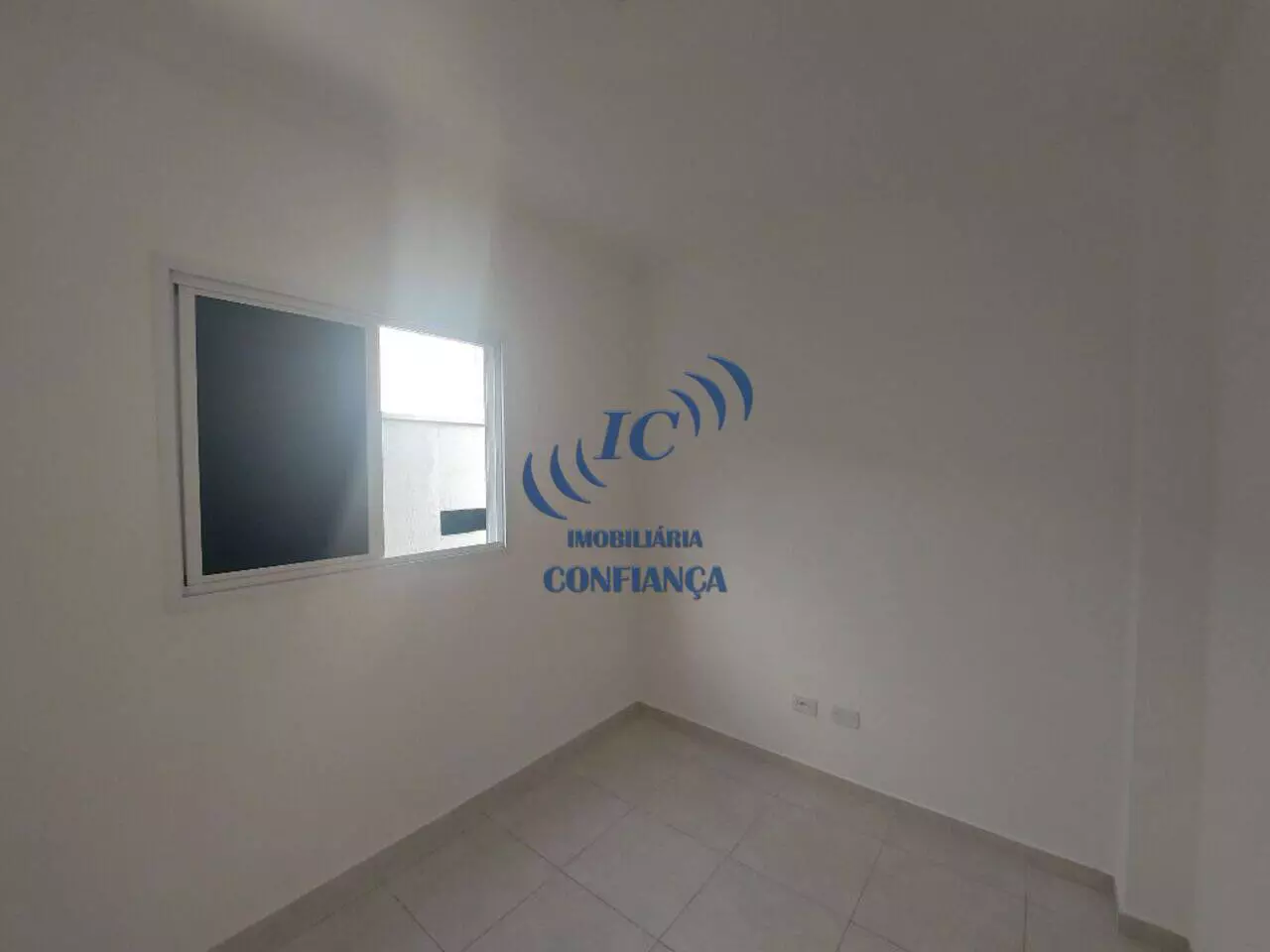 Imagem Apartamento com 2 Quartos para Alugar, 35 m²em Vila Guilhermina - São Paulo