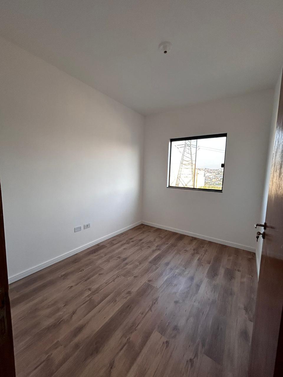 Imagem Sobrado com 3 Quartos à Venda, 90 m²em Vila Lavínia - Mogi das Cruzes