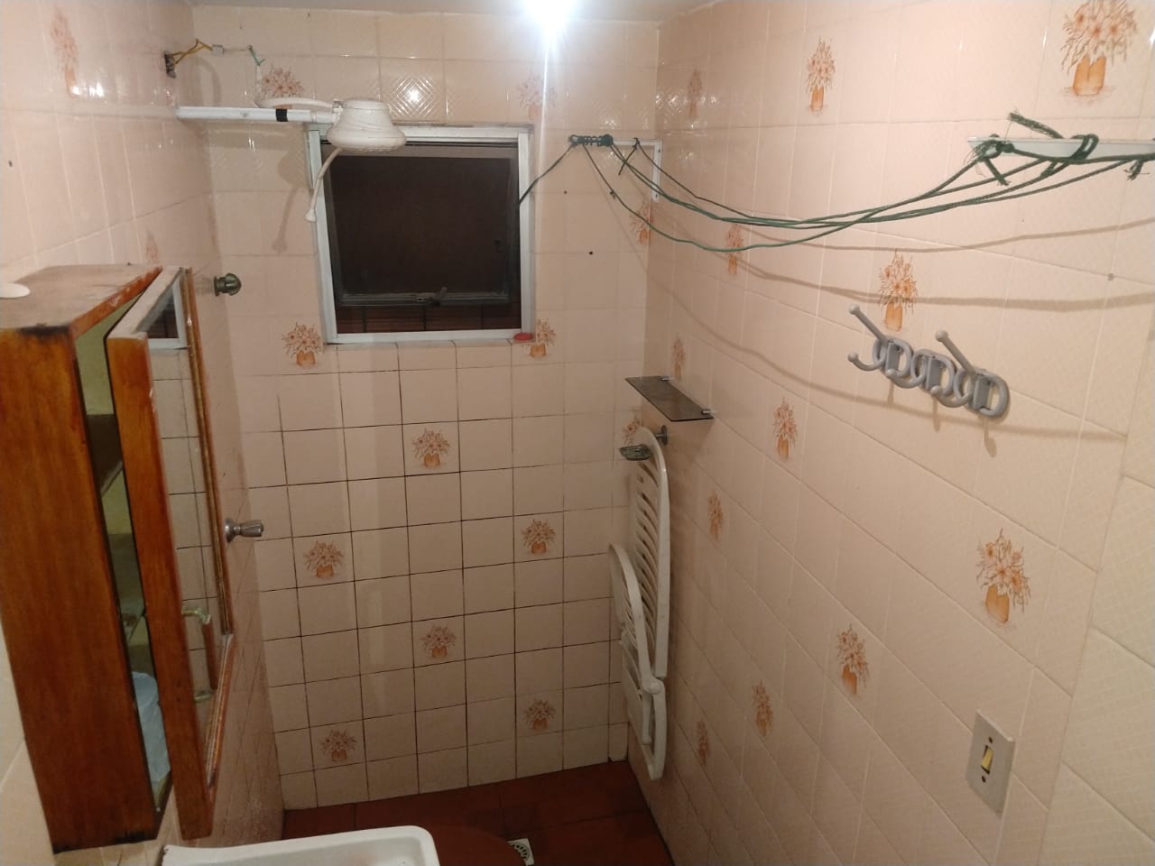 Imagem Kitnet à Venda, 37 m²em Tupi - Praia Grande Imagem Kitnet à Venda, 37 m²em Tupi - Praia Grande