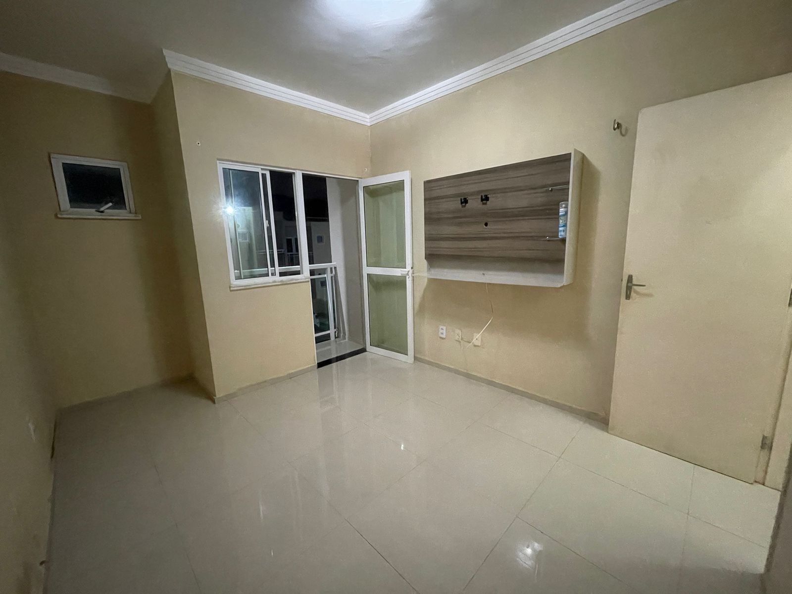 Imagem Casa de Condomínio com 2 Quartos à Venda, 67 m² em Jangurussu - Fortaleza Imagem Casa de Condomínio com 2 Quartos à Venda, 67 m² em Jangurussu - Fortaleza