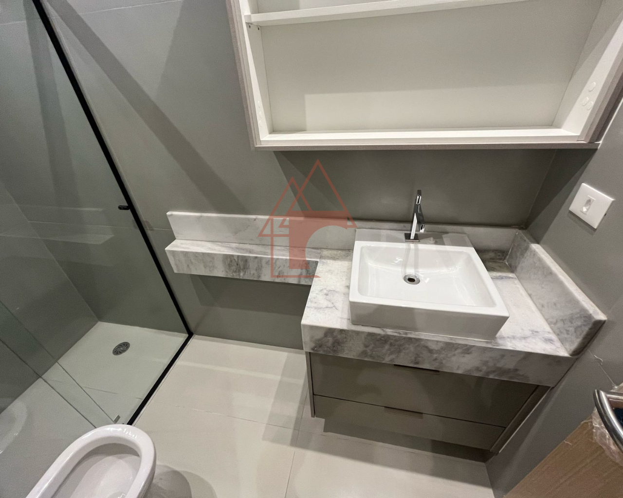 Imagem Apartamento com 2 Quartos à Venda, 75 m² em José Menino - Santos