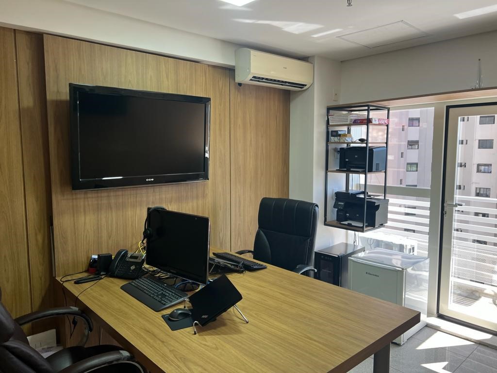 Imagem Sala Comercial à Venda, 33 m²em Alphaville Centro Industrial e Empresarial/Alphaville. - Barueri Imagem Sala Comercial à Venda, 33 m²em Alphaville Centro Industrial e Empresarial/Alphaville. - Barueri