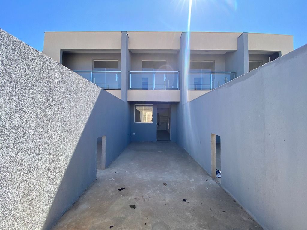 Imagem Casa com 2 Quartos à Venda, 68 m² em Lagoinha Leblon (Venda Nova) - Belo Horizonte Imagem Casa com 2 Quartos à Venda, 68 m² em Lagoinha Leblon (Venda Nova) - Belo Horizonte
