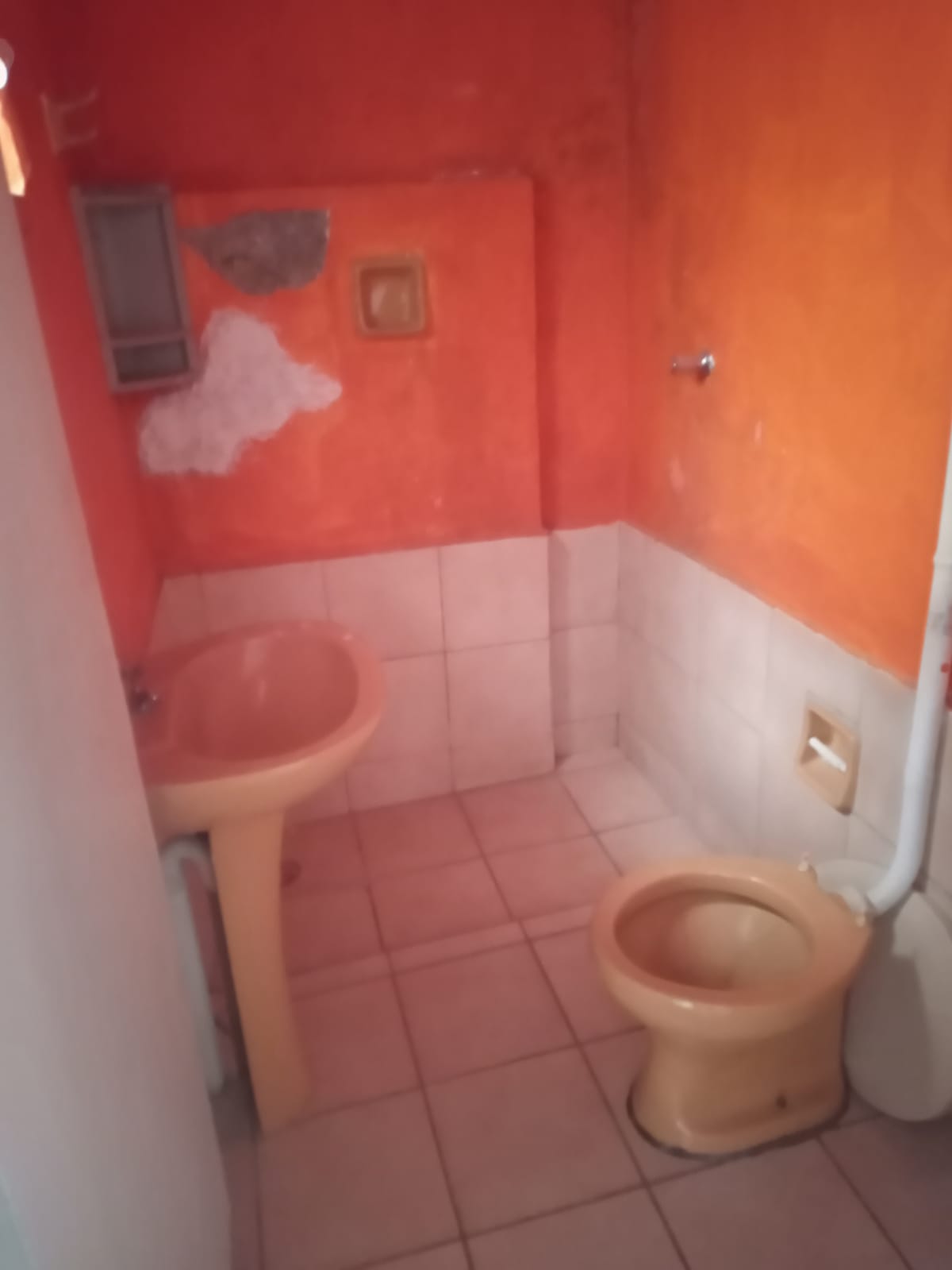 Imagem Casa com 3 Quartos à Venda, 90 m²em Jardim Santa Cecília - Guarulhos Imagem Casa com 3 Quartos à Venda, 90 m²em Jardim Santa Cecília - Guarulhos