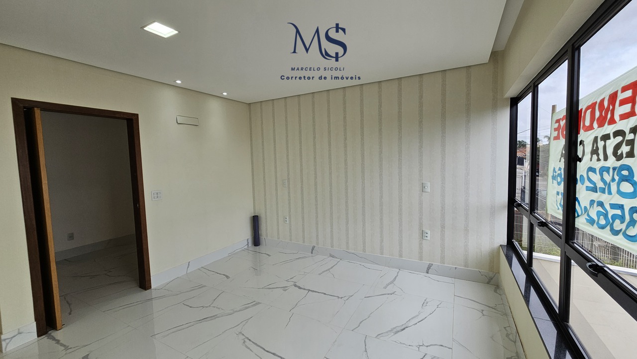 Imagem Casa com 5 Quartos à Venda, 270 m²em Guará II - Brasília
