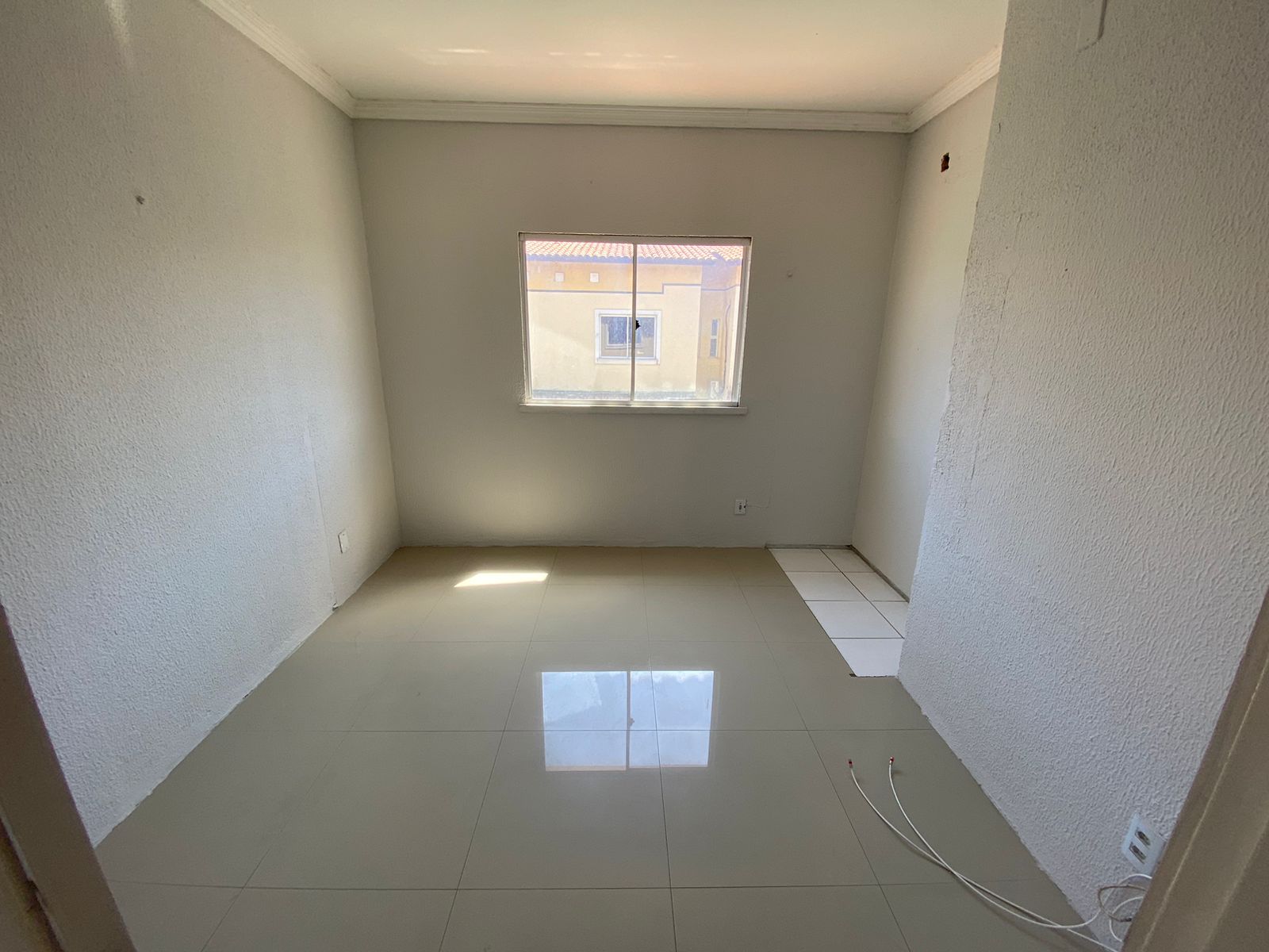 Imagem Casa de Condomínio com 2 Quartos à Venda, 63 m²em Siqueira - Fortaleza