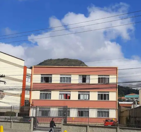 Kitnet com 1 Quarto à Venda,  em Alto - Teresópolis
