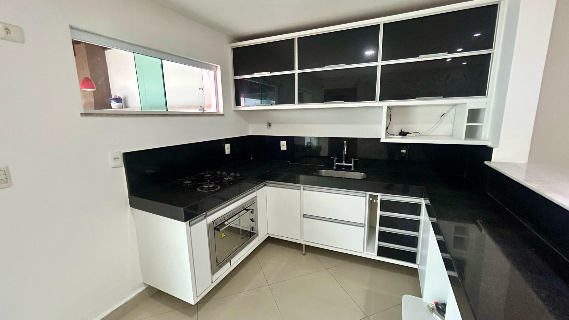 Imagem Casa com 3 Quartos à Venda, 160 m² em Parque Jardim da Serra - Juiz de Fora Imagem Casa com 3 Quartos à Venda, 160 m² em Parque Jardim da Serra - Juiz de Fora
