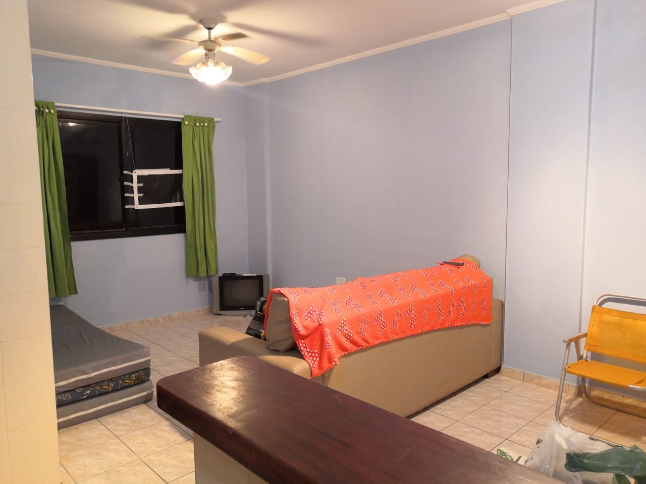 Imagem Kitnet com 1 Quarto à Venda, 27 m²em Solemar - Praia Grande Imagem Kitnet com 1 Quarto à Venda, 27 m²em Solemar - Praia Grande