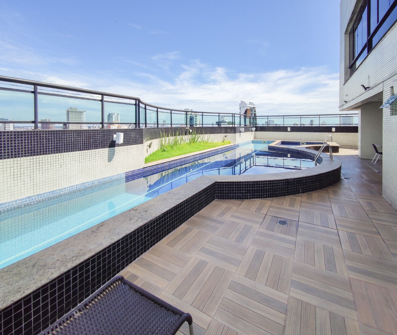 Imagem Apartamento com 3 Quartos para Alugar, 98 m²em Nazaré - Belém