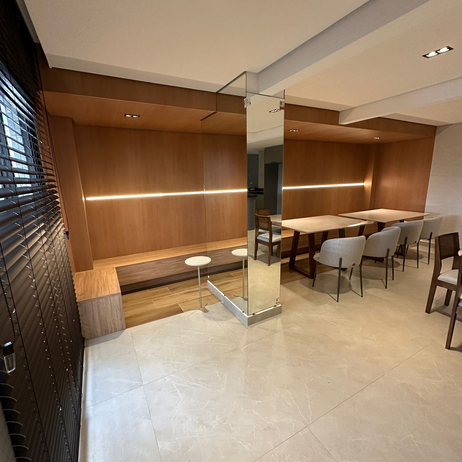 Imagem Apartamento com 2 Quartos à Venda, 56 m² em Tupi - Praia Grande