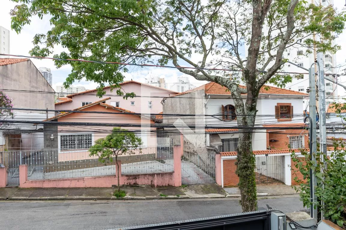 Imagem Casa com 4 Quartos à Venda, 257 m²em Vila Gumercindo - São Paulo Imagem Casa com 4 Quartos à Venda, 257 m²em Vila Gumercindo - São Paulo