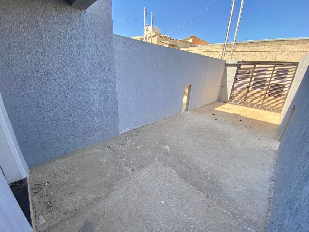 Imagem Casa com 2 Quartos à Venda, 68 m² em Lagoinha Leblon (Venda Nova) - Belo Horizonte Imagem Casa com 2 Quartos à Venda, 68 m² em Lagoinha Leblon (Venda Nova) - Belo Horizonte
