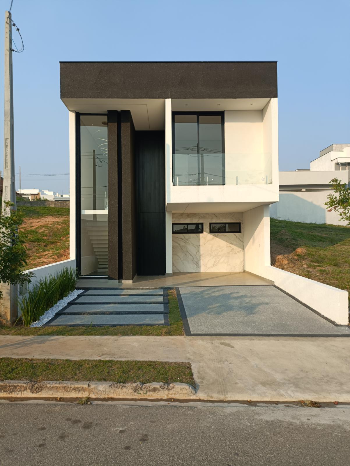 Imagem Sobrado com 3 Quartos à Venda, 206 m² em Horto Florestal - Sorocaba Imagem Sobrado com 3 Quartos à Venda, 206 m² em Horto Florestal - Sorocaba