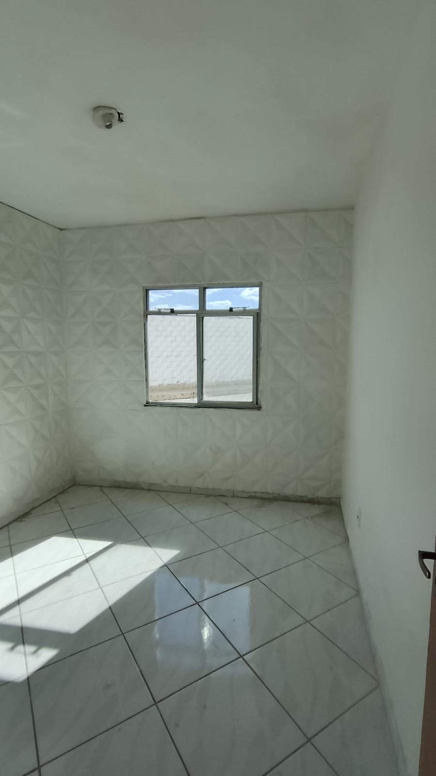 Imagem Casa com 2 Quartos à Venda, 165 m² em Santa Cecília - Juiz de Fora Imagem Casa com 2 Quartos à Venda, 165 m² em Santa Cecília - Juiz de Fora