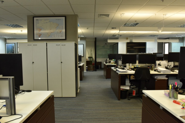 Sala Comercial à Venda ou Locação, 392 m² em Pinheiros - São Paulo