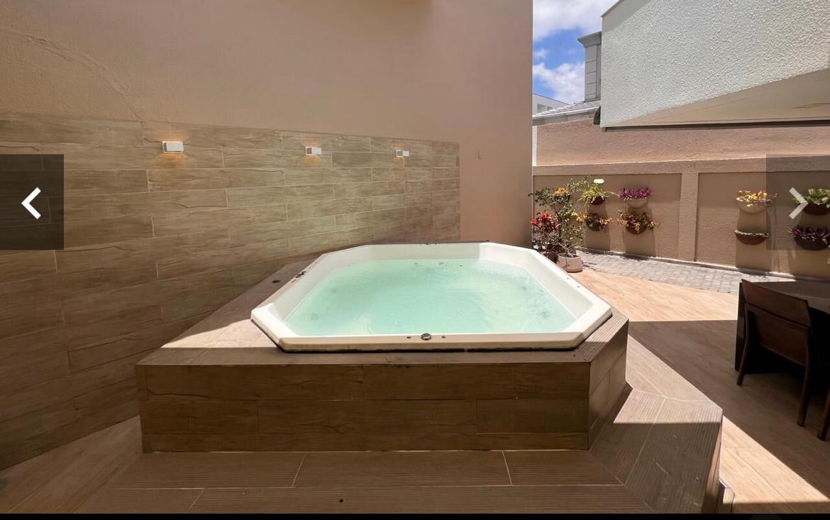Imagem Casa com 4 Quartos à Venda, 300 m²em Universitário  - Caruaru