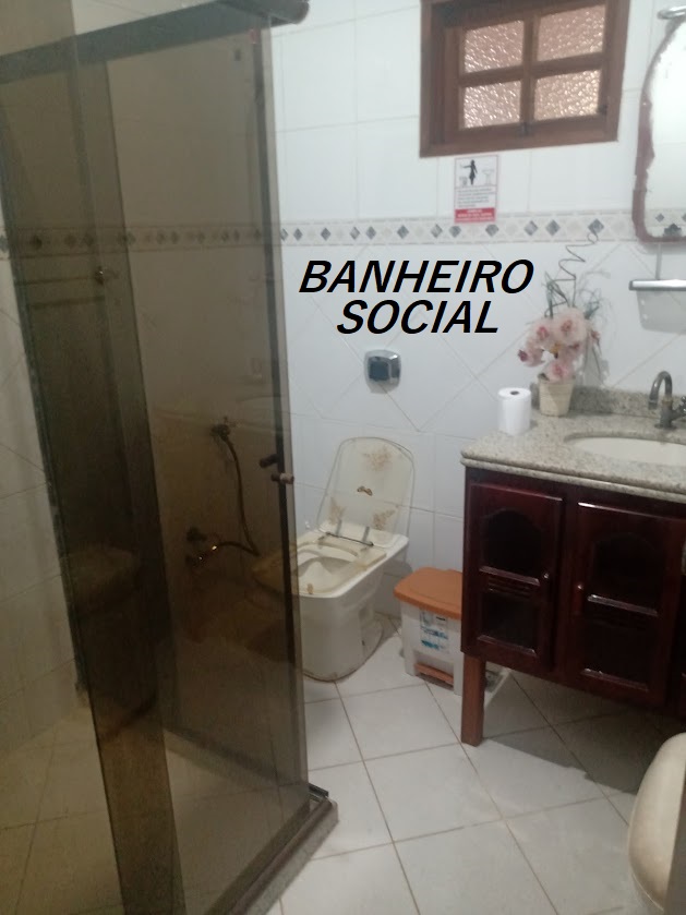 Imagem Casa com 4 Quartos para Temporada, 300 m² em Peró - Cabo Frio
