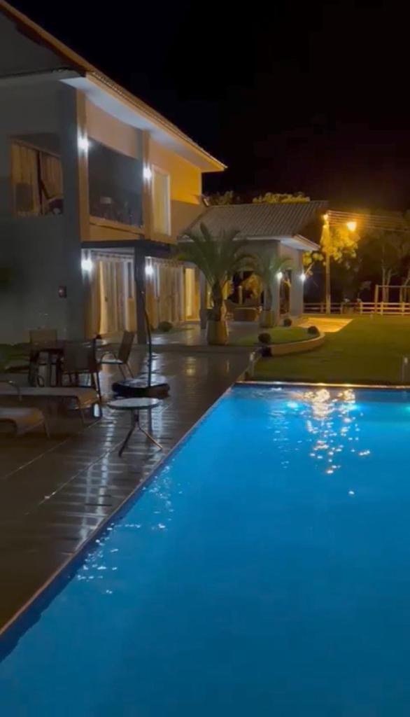 Imagem Chácara com 10 Quartos à Venda, 312 m²em Centro - Imperatriz Imagem Chácara com 10 Quartos à Venda, 312 m²em Centro - Imperatriz