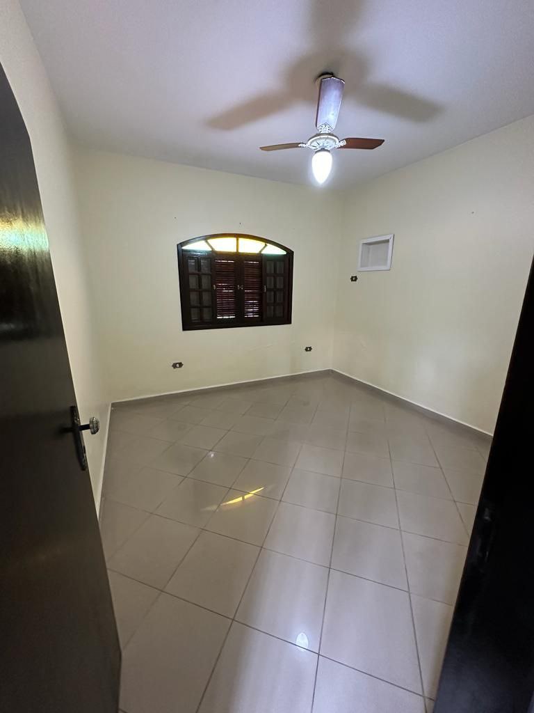 Imagem Casa com 3 Quartos à Venda, 164 m²em Vila Nova - Cubatão