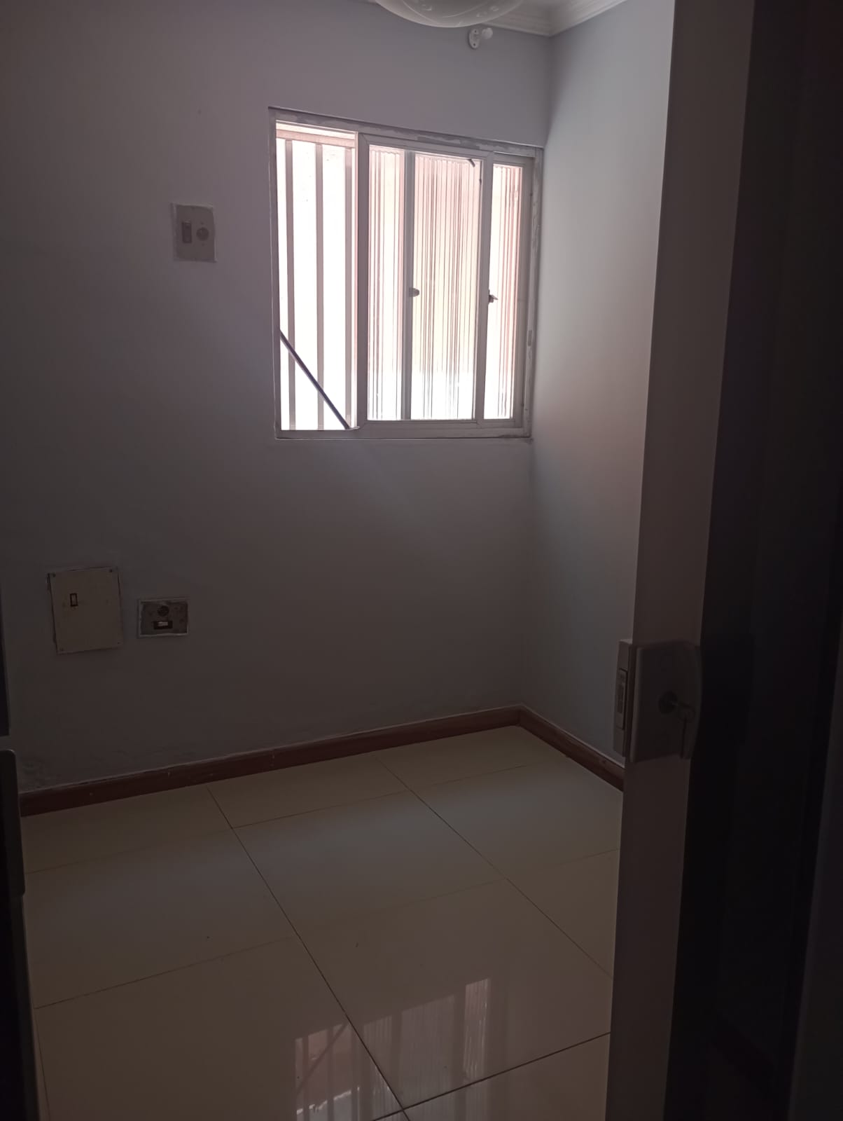 Imagem Casa com 4 Quartos à Venda, 200 m² em Bangu - Rio de Janeiro Imagem Casa com 4 Quartos à Venda, 200 m² em Bangu - Rio de Janeiro