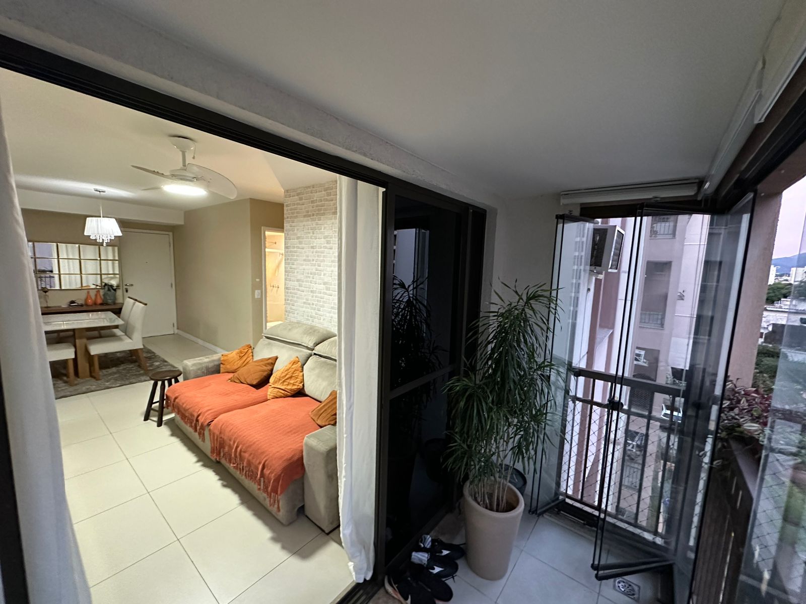 Imagem Apartamento com 2 Quartos à Venda ou Locação, 68 m² em Taquara - Rio de Janeiro Imagem Apartamento com 2 Quartos à Venda ou Locação, 68 m² em Taquara - Rio de Janeiro