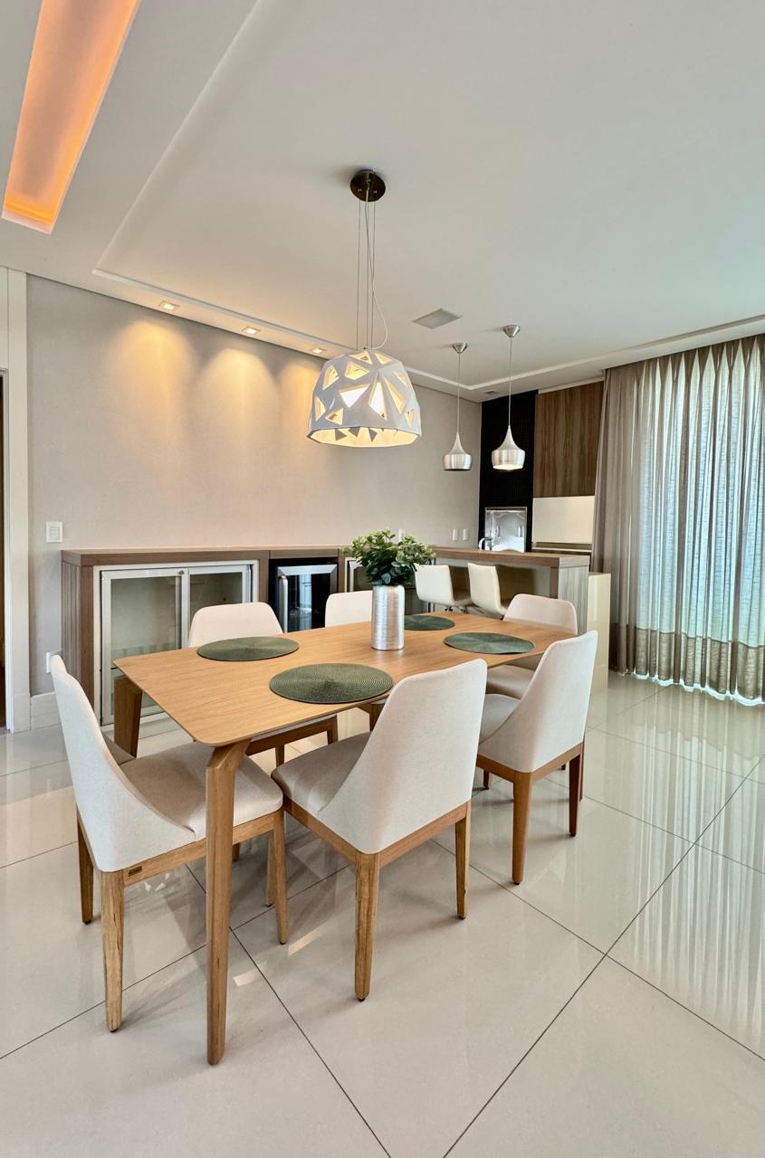 Imagem Apartamento com 4 Quartos à Venda, 162 m²em Centro - Balneário Camboriú