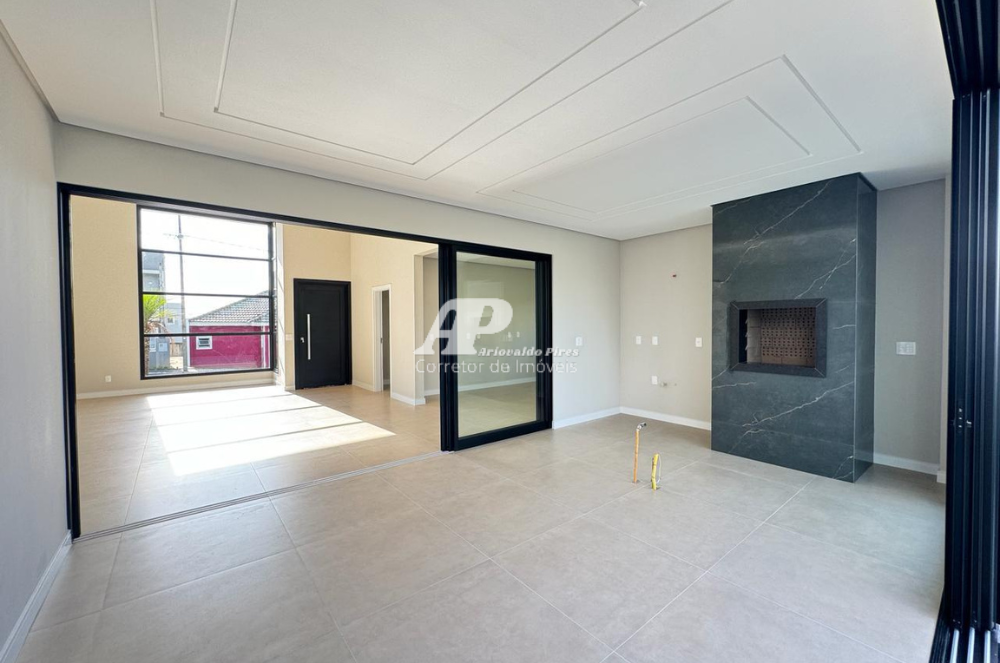 Imagem Casa com 3 Quartos à Venda ou Temporada, 210 m²em Contorno - Ponta Grossa Imagem Casa com 3 Quartos à Venda ou Temporada, 210 m²em Contorno - Ponta Grossa