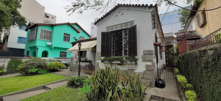 Imagem Casa com 3 Quartos à Venda, 280 m² em Grajaú - Rio de Janeiro Imagem Casa com 3 Quartos à Venda, 280 m² em Grajaú - Rio de Janeiro