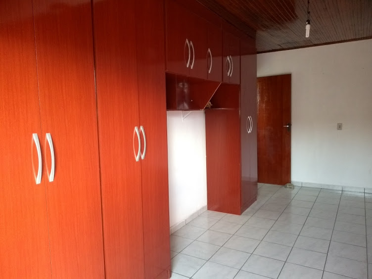 Imagem Sobrado com 3 Quartos à Venda, 160 m²em Parque Continental - São Vicente