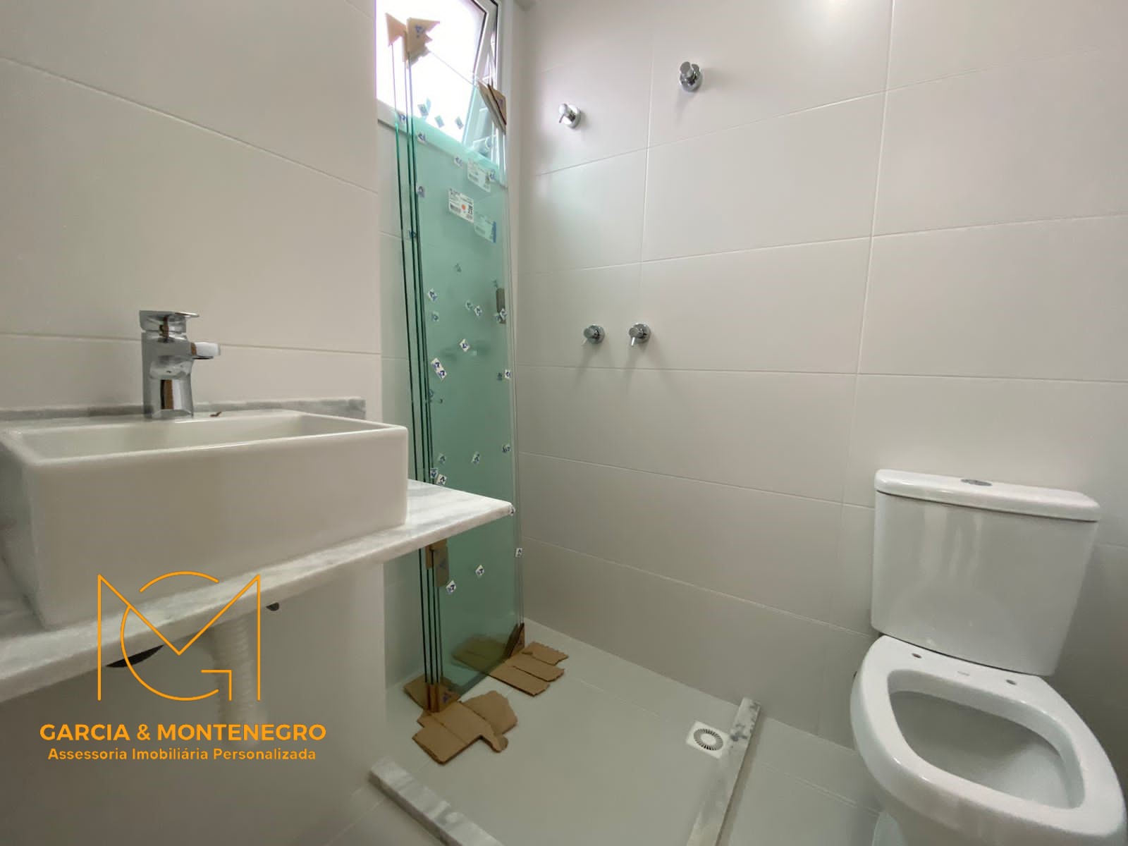 Imagem Apartamento com 2 Quartos para Alugar, 69 m²em Boqueirão - Santos