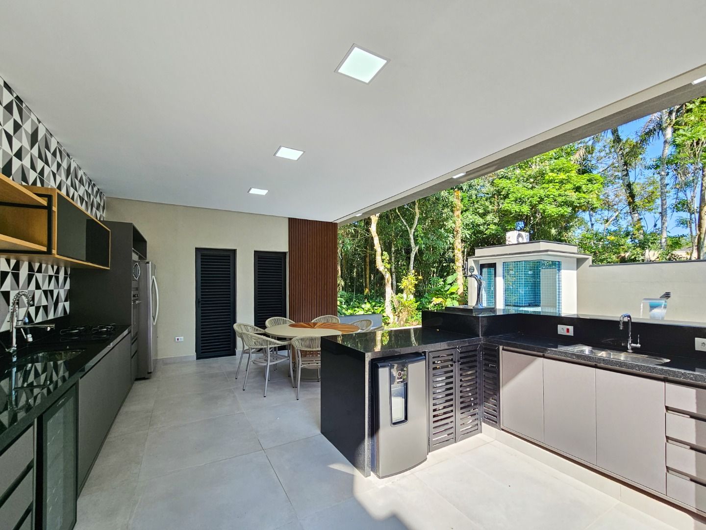 Imagem Casa com 5 Quartos à Venda, 379 m² em Riviera - Bertioga