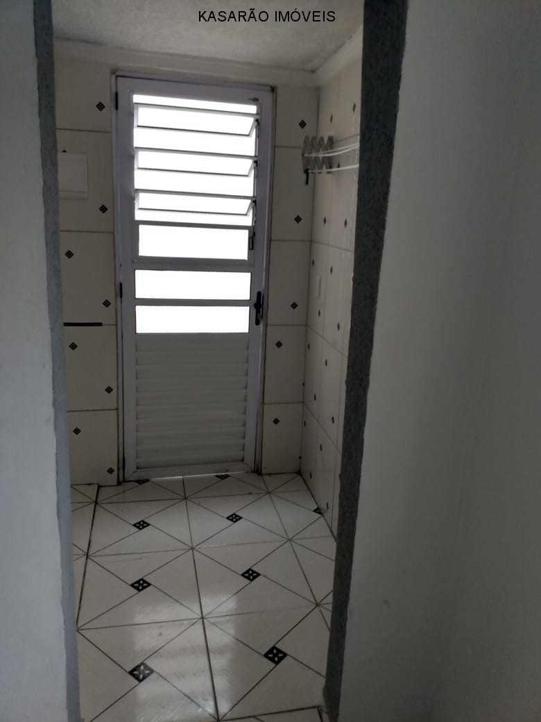 Imagem Casa com 1 Quarto para Alugar, 25 m²em Vila Miriam - São Paulo