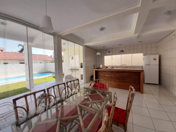Imagem Casa com 5 Quartos à Venda, 200 m² em Capão Novo Posto 04 - Capão Da Canoa