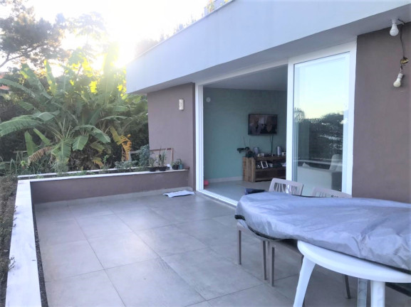 Imagem Apartamento com 2 Quartos à Venda, 93 m²em Barequeçaba - São Sebastião