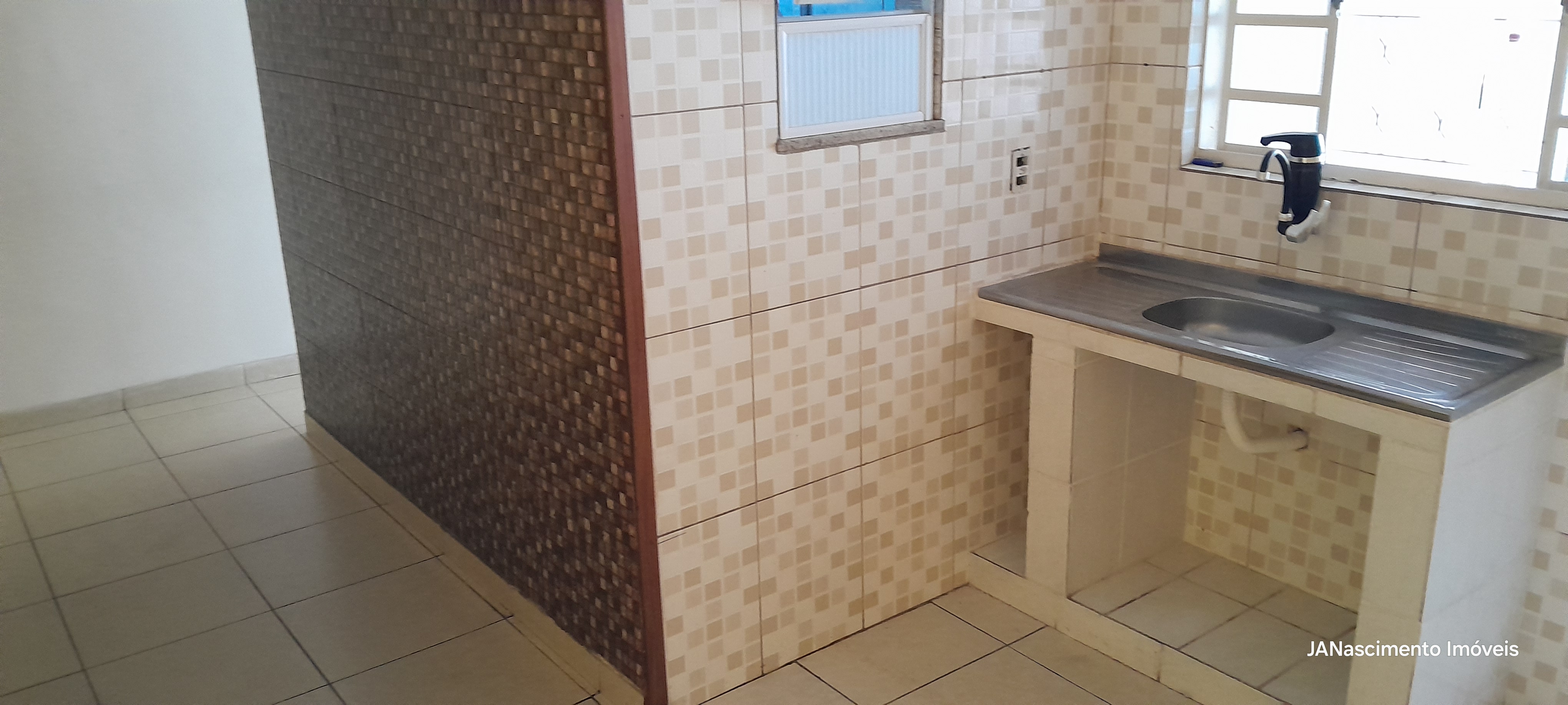 Imagem Casa com 2 Quartos à Venda, 160 m² em Bangu - Rio de Janeiro