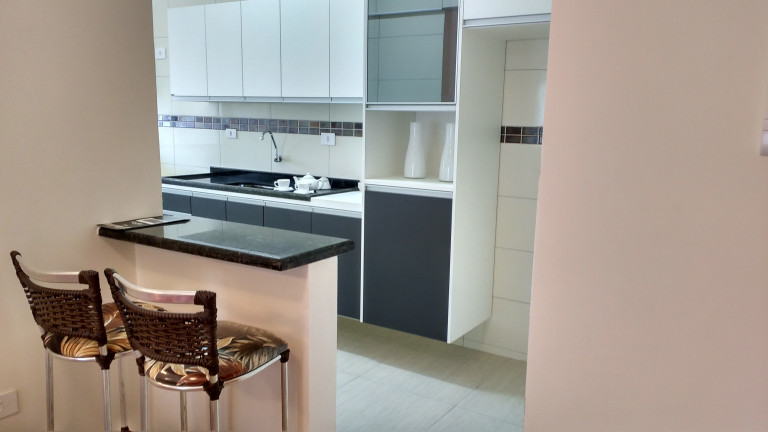 Imagem Apartamento com 2 Quartos à Venda, 76 m² em Caiçara - Praia Grande